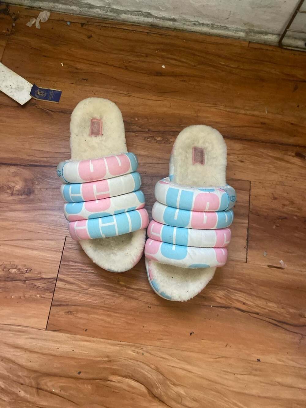 UGG Maxi Pride Slide Platform Slipper Sandals Pink Blue Logo